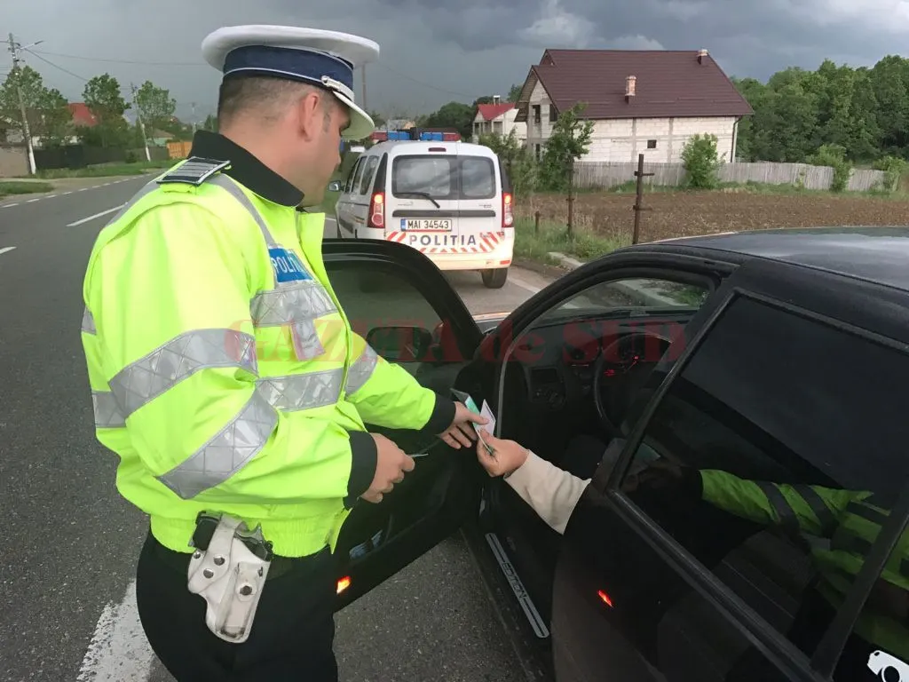 A condus fără permis pe două continente! Algerianul a fost prins în Argeș