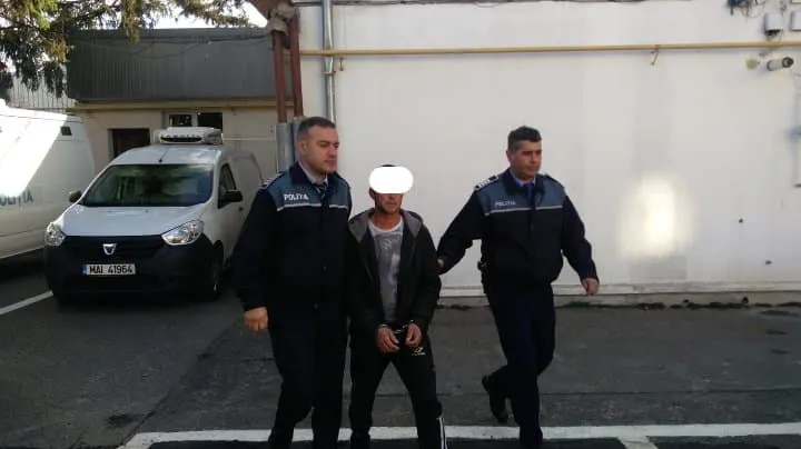 Reţinut că fura din case de vacanţă! O parte din prejudiciu, recuperat