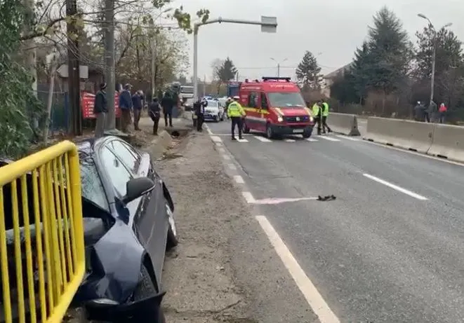 Femeia lovită de mașină la Mărăcineni a murit la spital