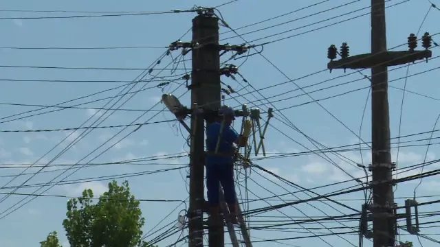 UPDATE! Accident mortal de muncă, în Argeș! Un bărbat a murit electrocutat