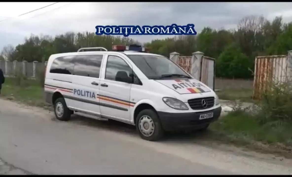 Cinci suspecţi reţinuţi în dosarul hoţilor care furau cu tirul