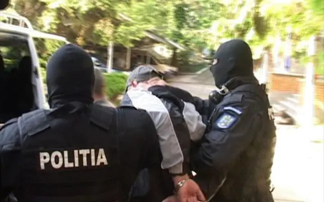 Un argeşean ne-a făcut de râs în Austria! Extrădat pentru un aragaz!