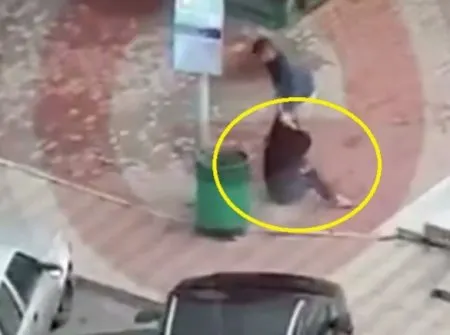 Trimis în judecată că a bătut crunt o femeie, în stradă