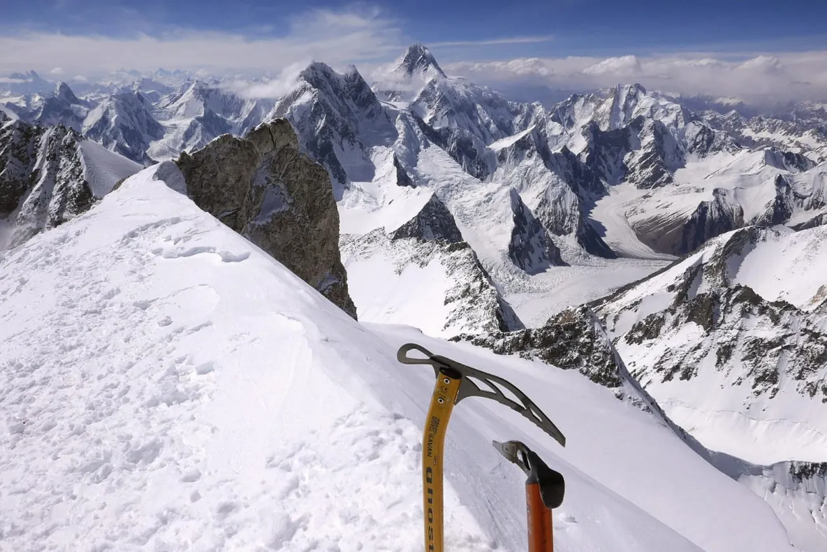 Alpinistul argeșean Alex Găvan - un nou succes la peste 8000m