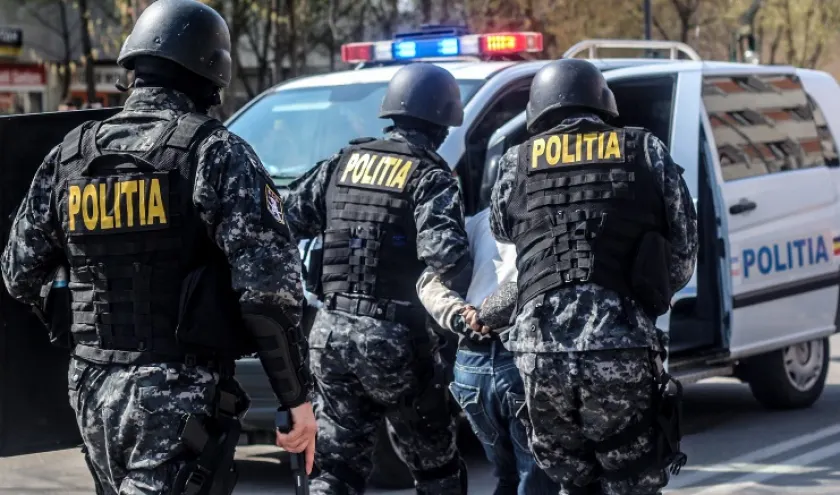 Percheziţii în Argeș! Sunt vizați reprezentanții unei firme de  jocuri de noroc şi pariuri