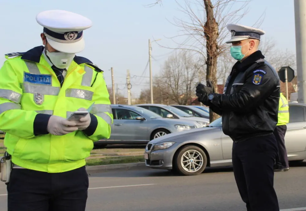 Trei argeșeni amendați că nu au stat în izolare!