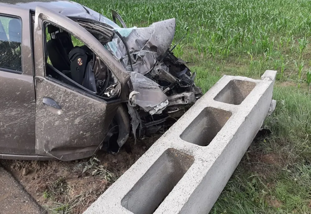 Video-Accident la Bălilești! Motorul s-a desprins din impact!