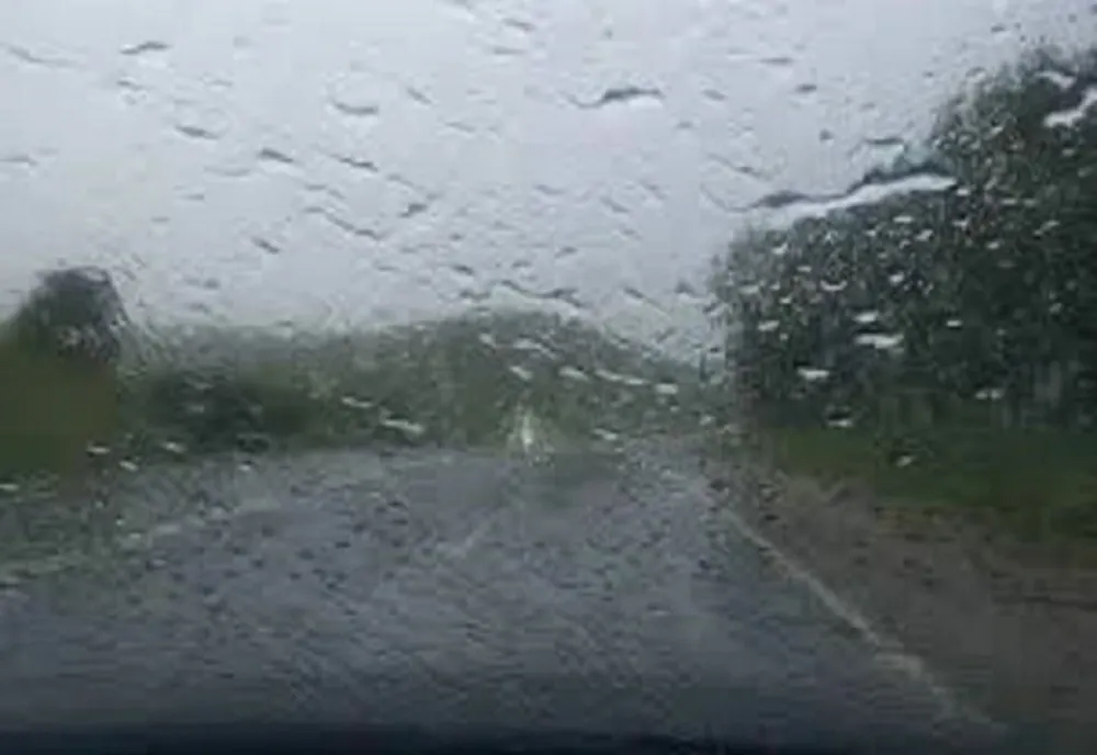 Drumuri naționale  cu circulația îngreunată din cauza condițiilor meteo 