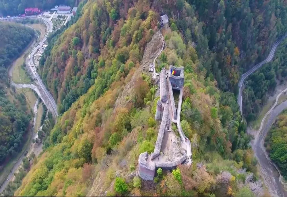 Cetatea Poenari va intra în reparații