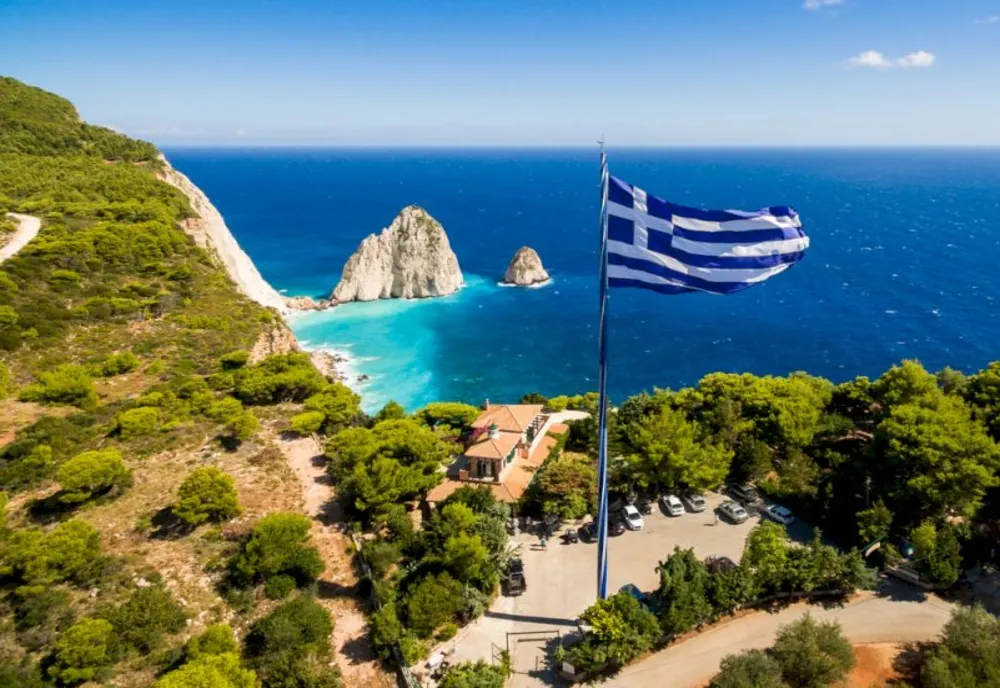 GRECIA ESTE ÎN GREVĂ GENERALĂ DE 24 DE ORE
