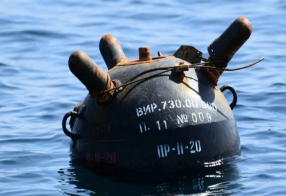 Alertă în Deltă! Posibilă mină marină, găsită pe brațul Chilia Veche