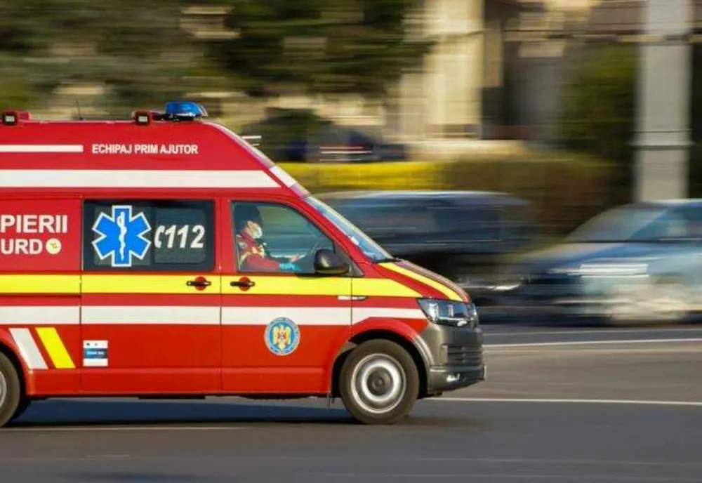 ACCIDENT RUTIER ÎN CÂMPULUNG: BĂRBAT DECEDAT DUPĂ COLIZIUNE FRONTALĂ