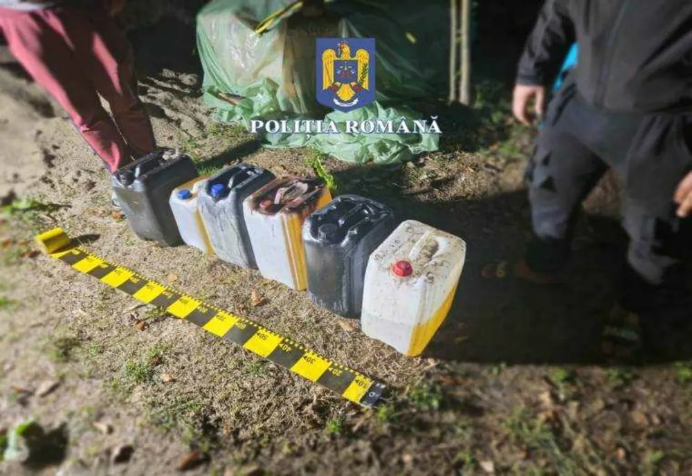 TRIOUL DE HOȚI DE COMBUSTIBIL, PRINS ÎN FLAGRANT ÎN CURTEA DE ARGEȘ