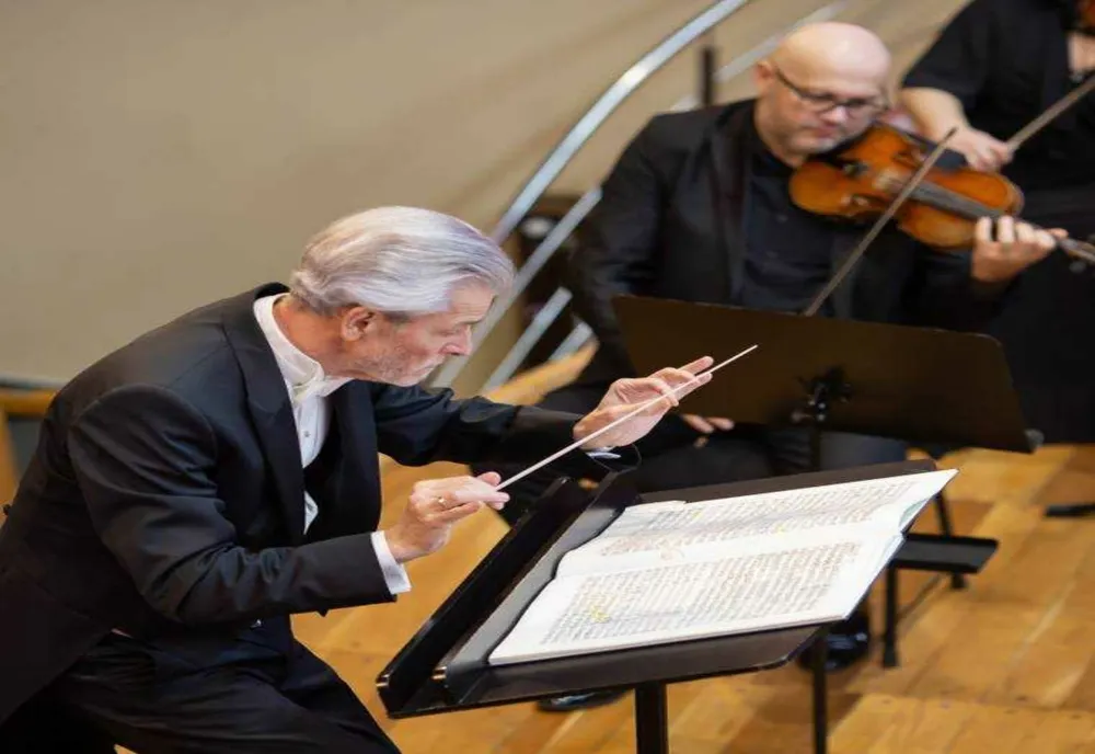 CONCERT SIMFONIC EXTRAORDINAR AL FILARMONICII PITEȘTI