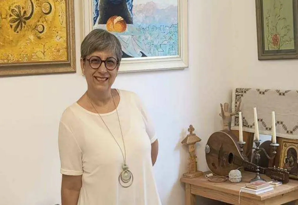 EXPOZIȚIA DE PICTURĂ „DINCOLO DE TIMP – ARTA CA IDENTITATE” LA GALERIA ROMANĂ DIN BUCUREȘTI