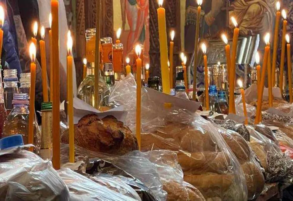 TRADIȚIA MOȘII DE TOAMNĂ ÎN CULTURA ROMÂNEASCĂ