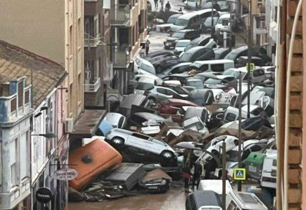 NOU DECES ÎN RÂNDUL ROMÂNILOR DIN VALENCIA: BILANȚUL AJUNGE LA 6 MORȚI ÎN URMA INUNDAȚIILOR