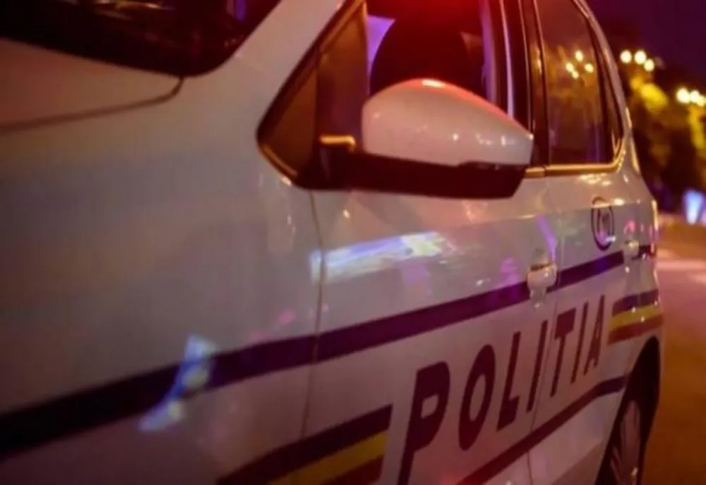 Pisică moartă în fața blocului din Constanța, descoperire șocantă făcută de polițișt