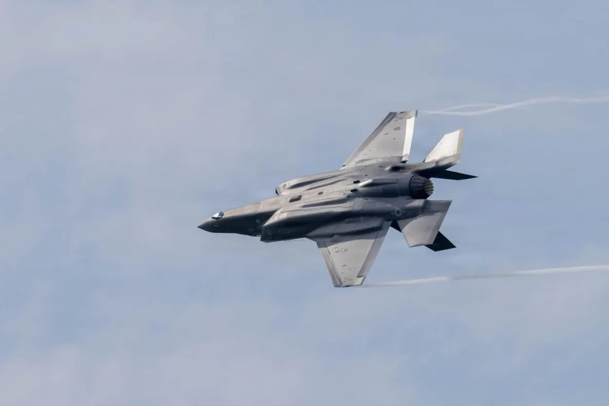 Alertă în Marea Neagră! Drone rusești, descoperite lângă Neptun Deep. Anunțul făcut de Armata Română