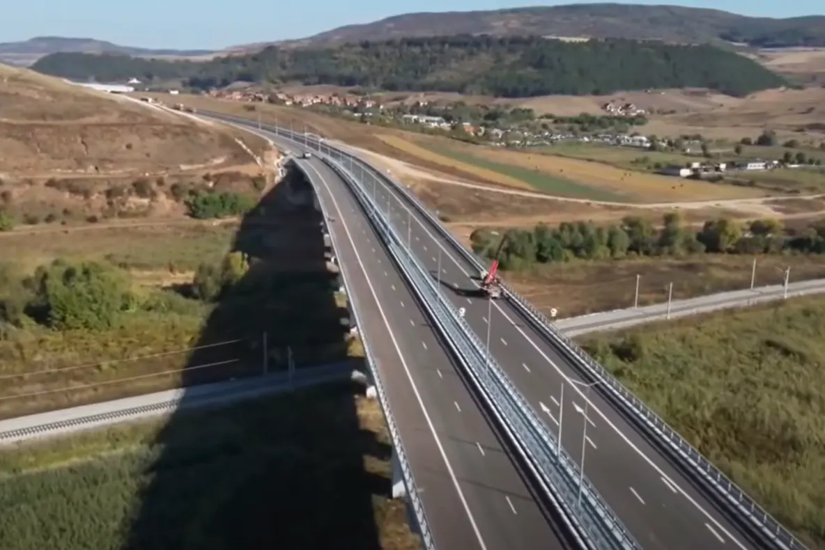 Autostrada Sibiu-Pitești: Lotul 4 deschis în noiembrie, loturile 2 și 3 blocate de acordul de mediu