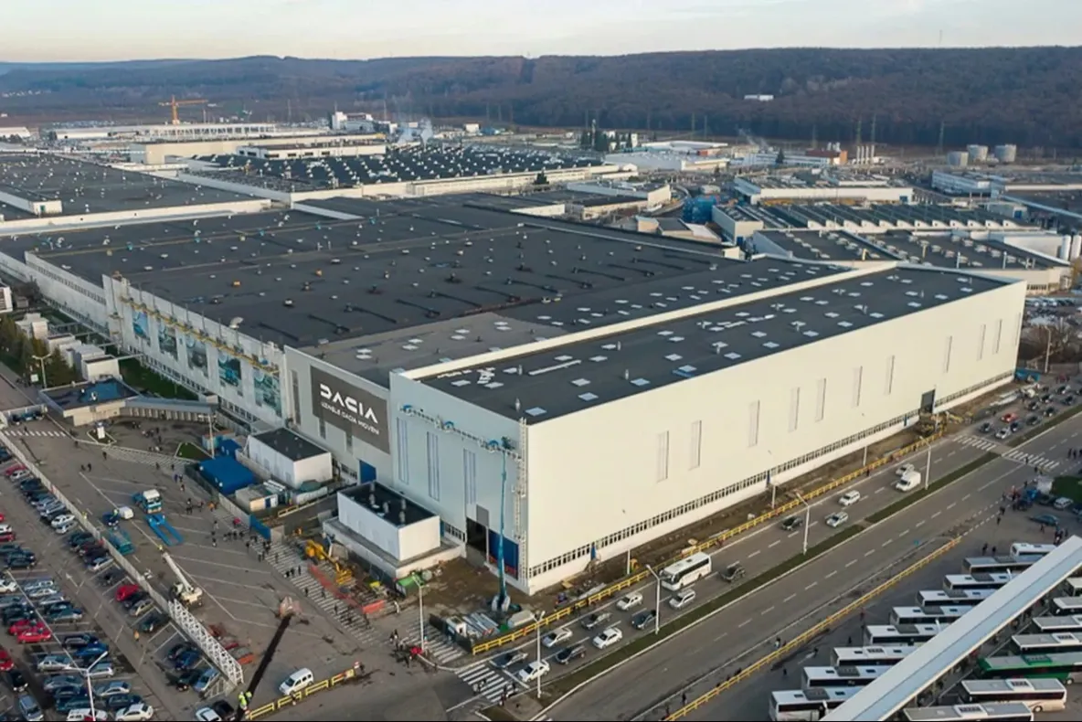 Dacia oprește producția la Mioveni pentru două zile. Ce se întâmplă cu angajații pe 9 și 12 octombrie