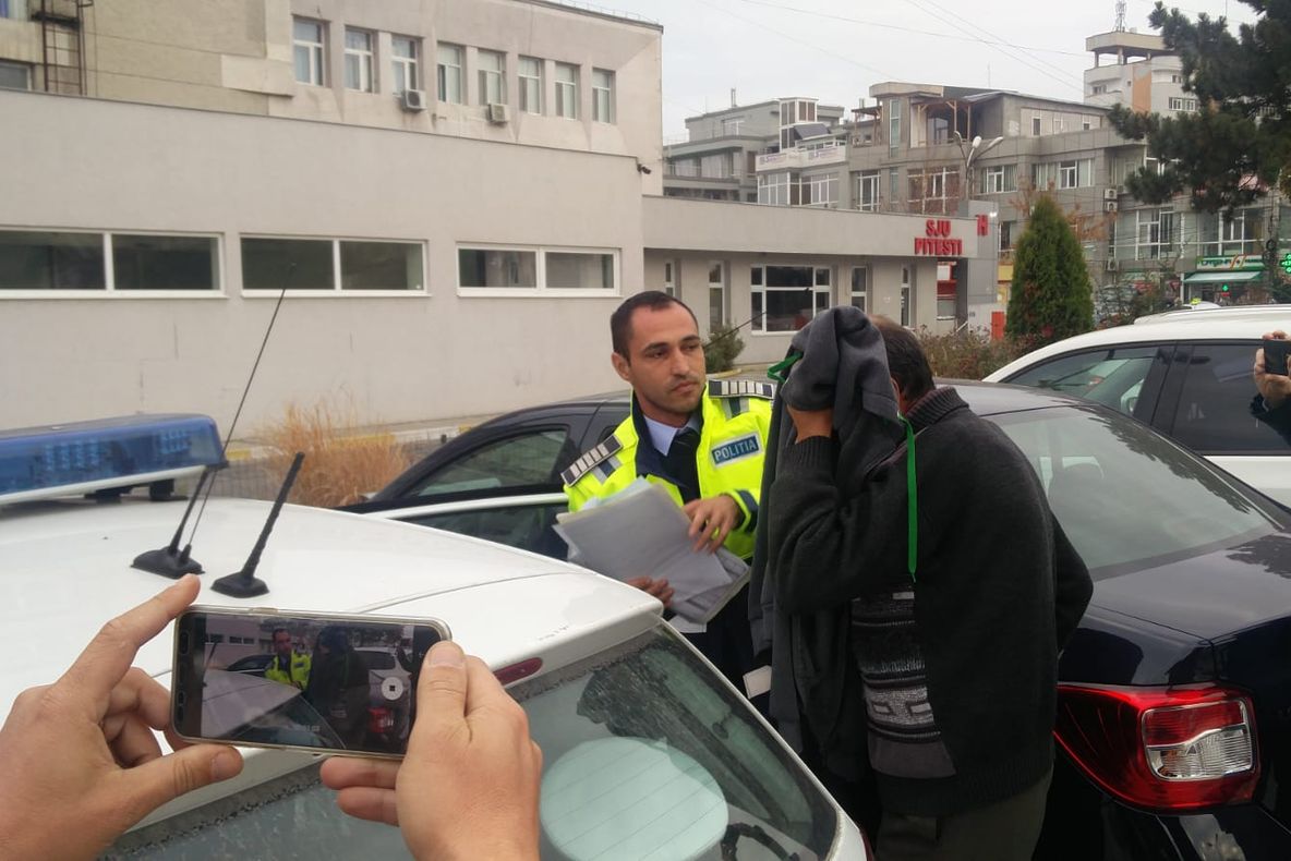 Șofer inconștient! Făcea transport de persoane beat criță