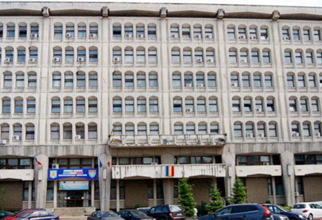 Consiliul Județean Argeș - peste 450.000 de lei pentru trei unități de cult  