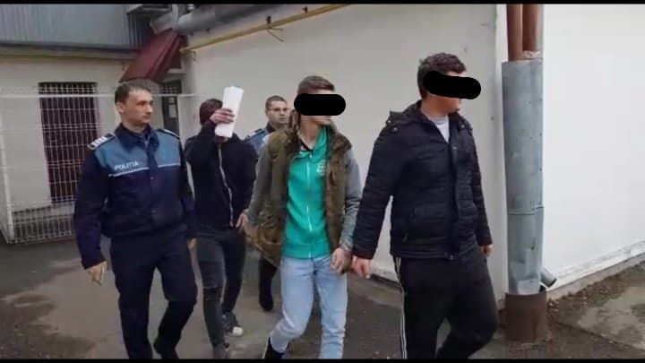 Zugrav atras în capcană de tâlhari! Autorii au ajuns în arest