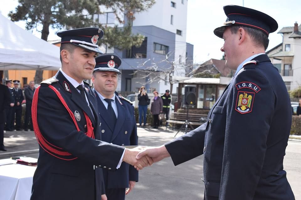 Avansări în grad la ISU Argeș, cu ocazia Zilei Protecției Civile