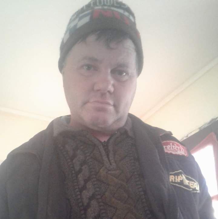 Bărbatul dispărut era mort, pe un câmp din Vlădeşti!