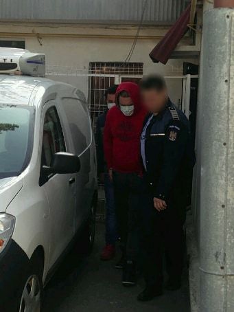 Fraţii hoţi de maşini au ajuns, din nou, în arest!