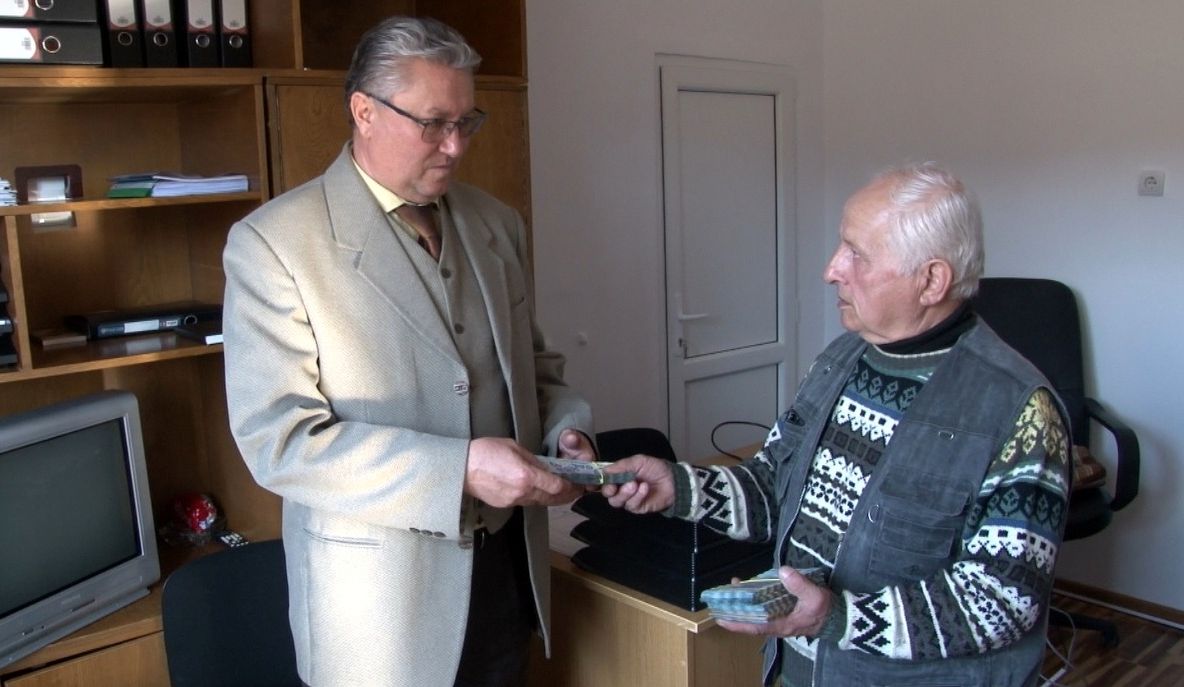 Un pensionar a donat o sumă impresionantă unui spital