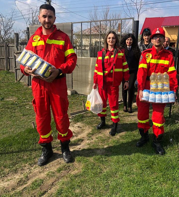 Salvatorii argeșeni, în sprijinul familiilor greu încercate de soartă
