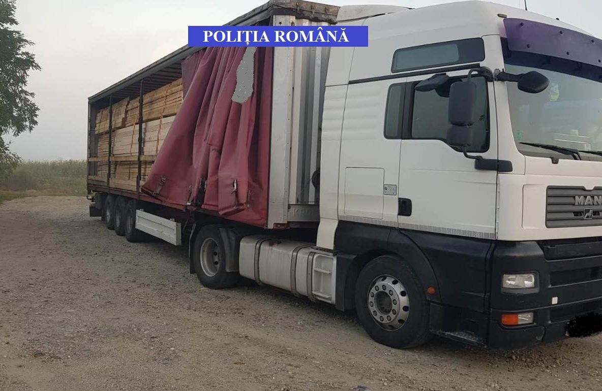 Acum! 46 de percheziţii în Argeş şi în alte judeţe, la grupări infracţionale