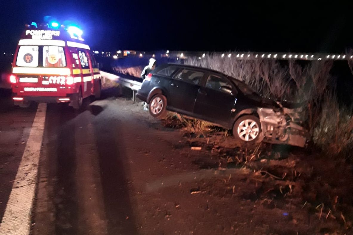 Cinci persoane rănite în accident, la kilometrul 104, pe A1.