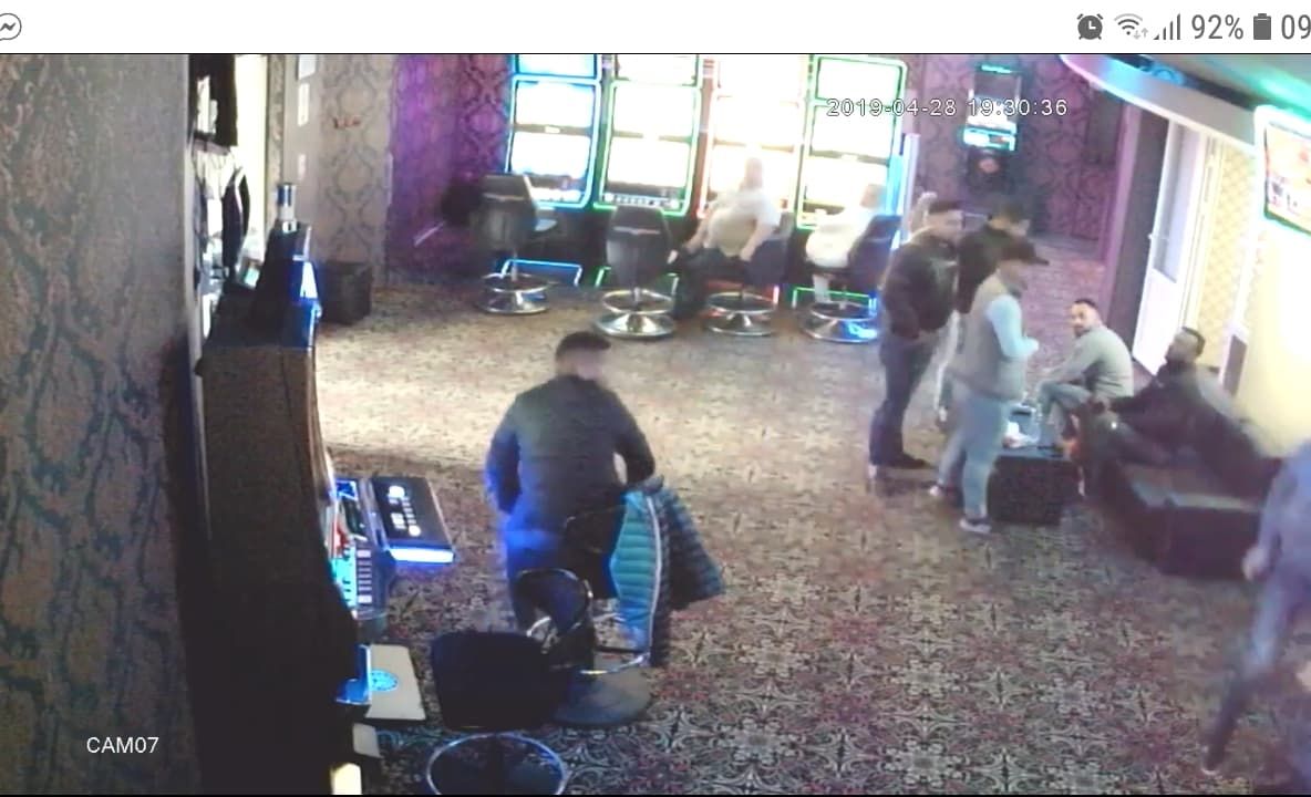 Video-Tentativă de omor la păcănele, pentru o datorie