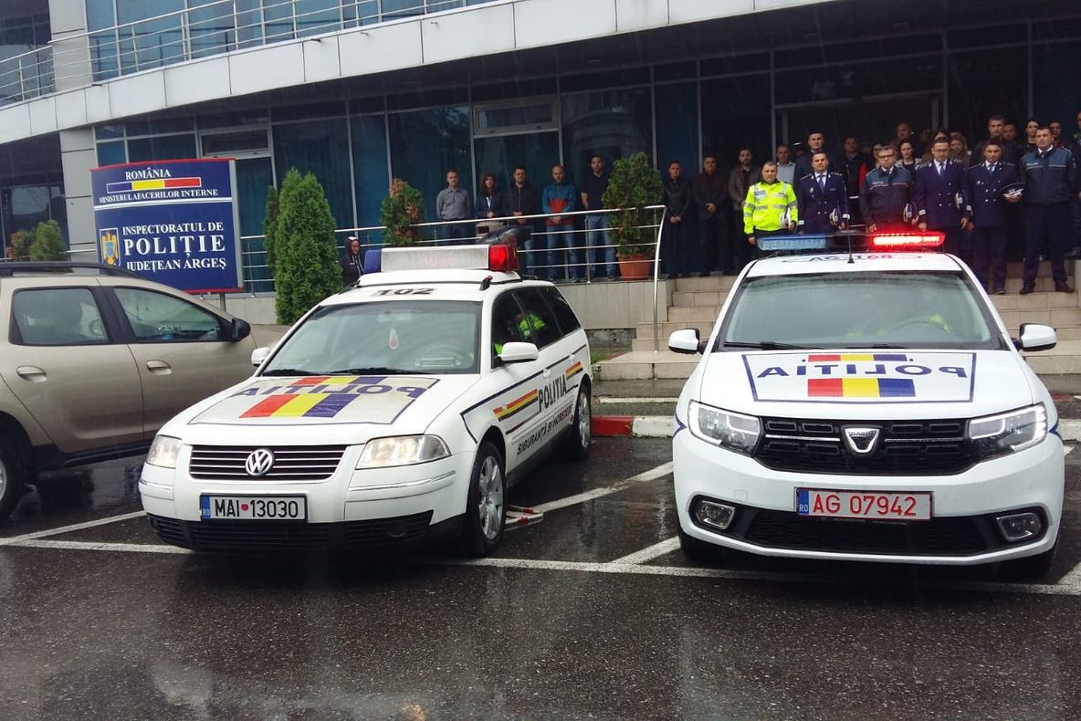 Polițiștii argeșeni – moment de reculegere pentru colegul din Timiș împușcat mortal