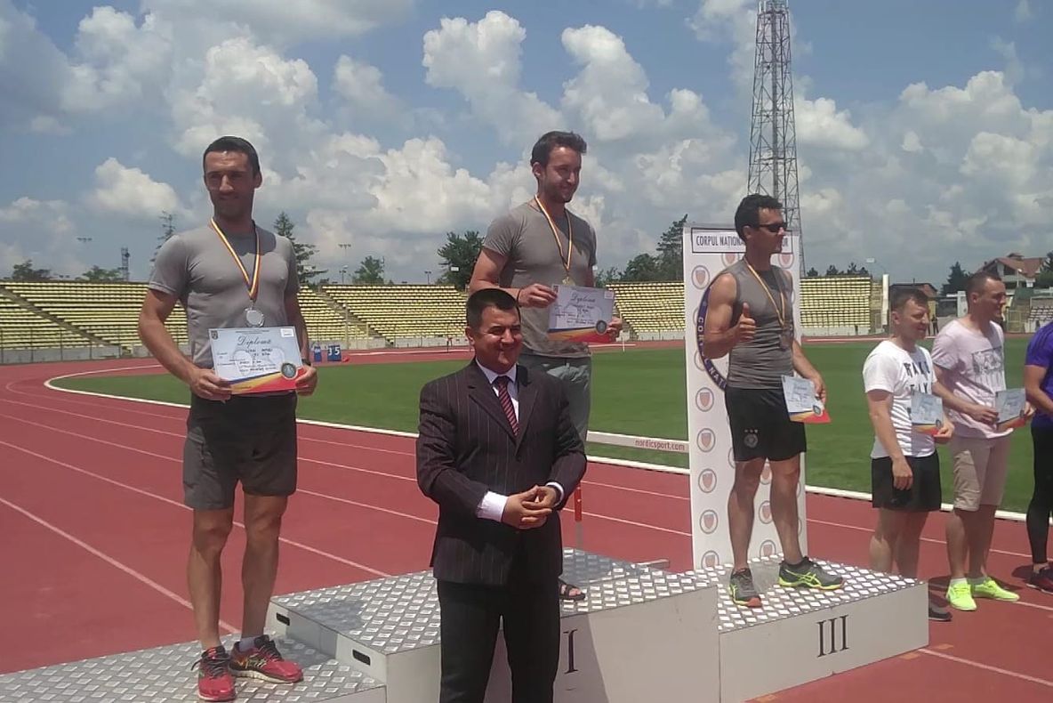 Poliţist argeşean campion la atletism, în competiţia MAI