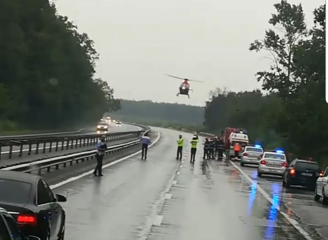 Accident pe A1 București-Pitești. Bărbat preluat de elicopterul SMURD
