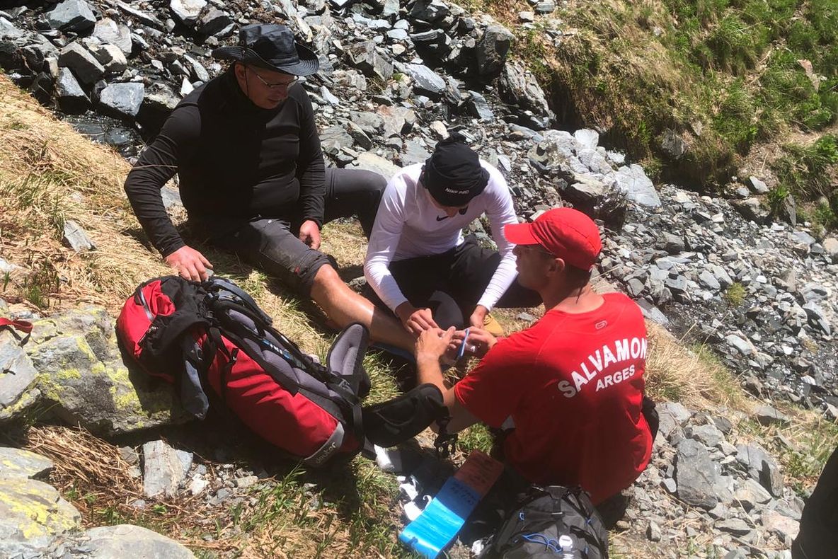 Incident în creasta Făgărașului. Turist transportat cu elicoperul SMURD