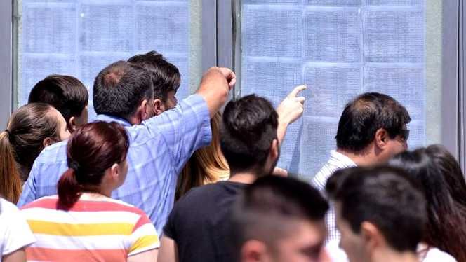 Topul liceelor din Argeș după ultima medie de admitere. Vezi lista completă