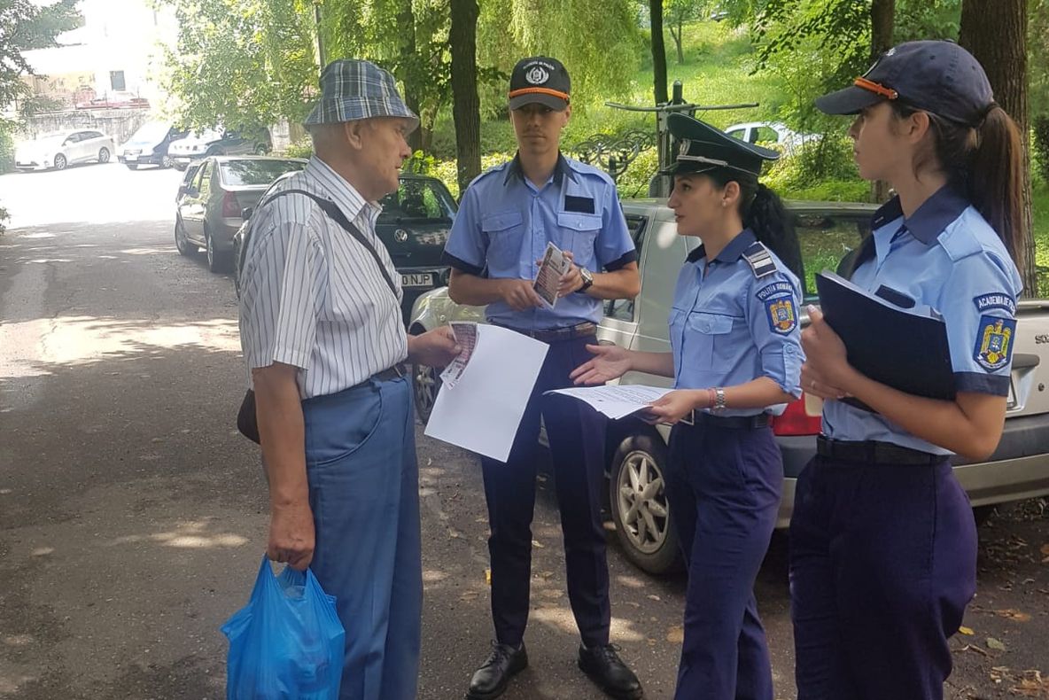 Atenție la înșelăciuni! Recomandările polițiștilor