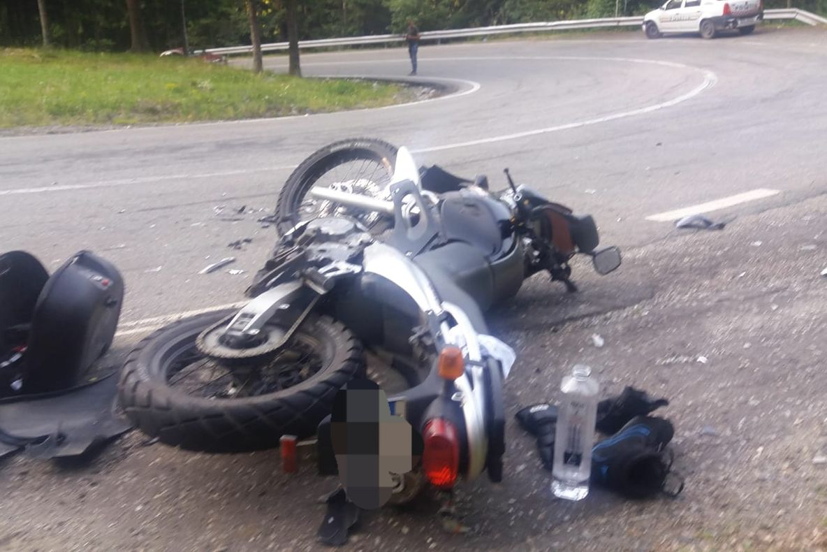 Motociclist sloven rănit pe Transfăgărăşan!