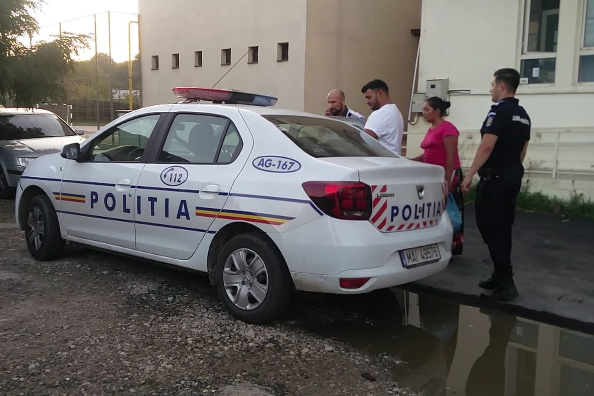 Urmărire în trafic! Oamenii legii au avut o surpriză uriașă când au văzut cine se află la volan