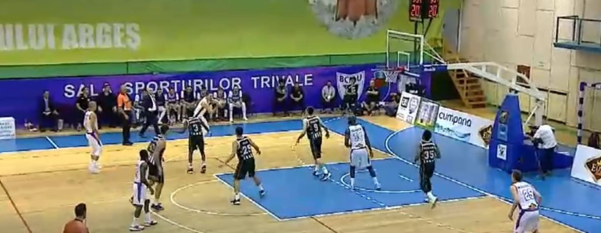 Meci dramatic în Trivale. BCM U Pitești pierde partida în prelungiri