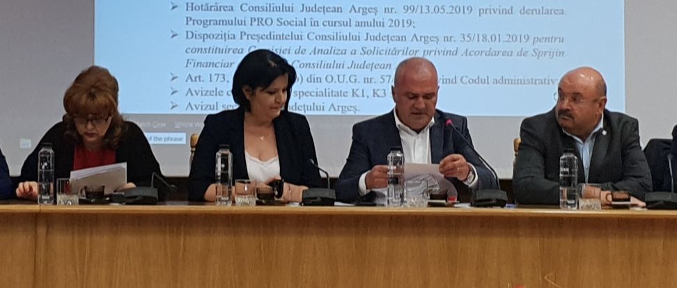 Acțiunea de eliberare din funcție a președintelui Consiliul Județean Argeș, un mare fâs