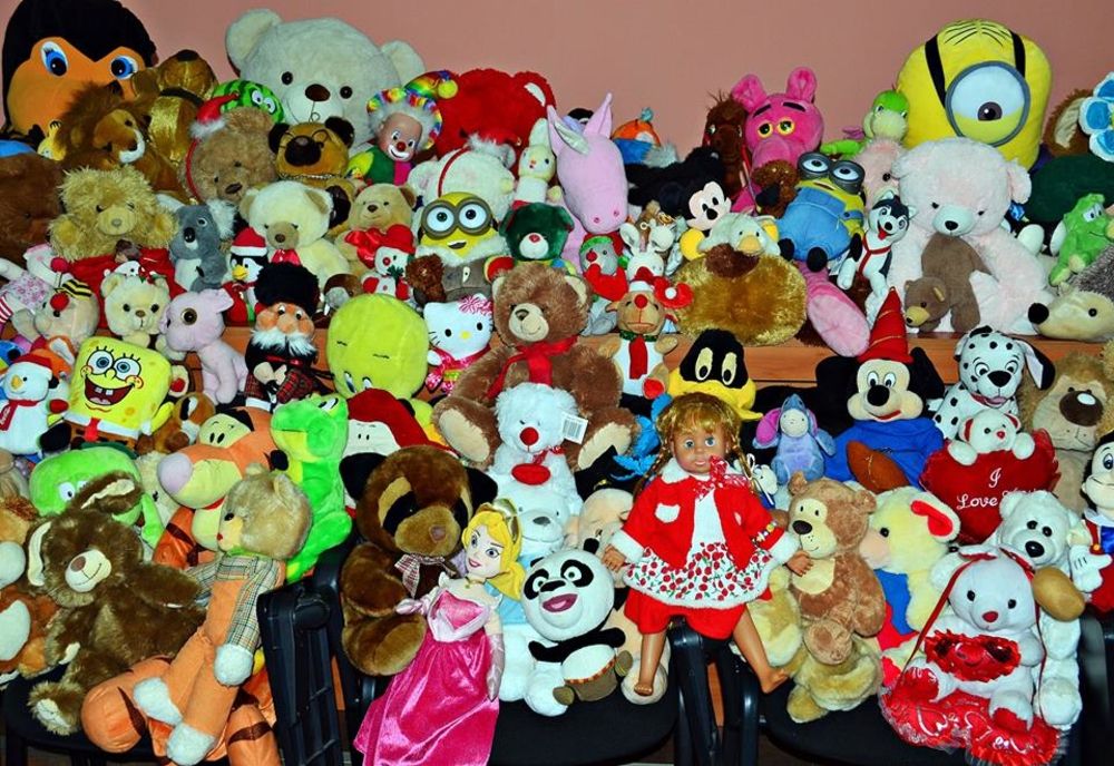 ”Fă un copil să zâmbească!” - campanie umanitară la Mioveni