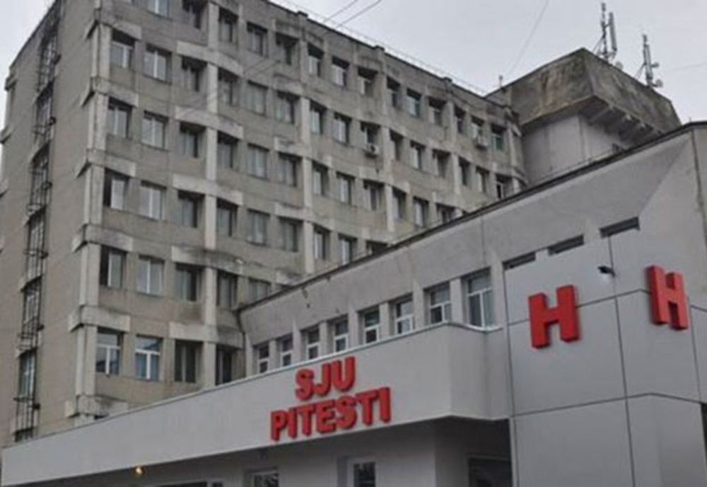 Aproximativ 300 de pacienţi ai Spitalului Județean Argeș votează la prezidenţiale