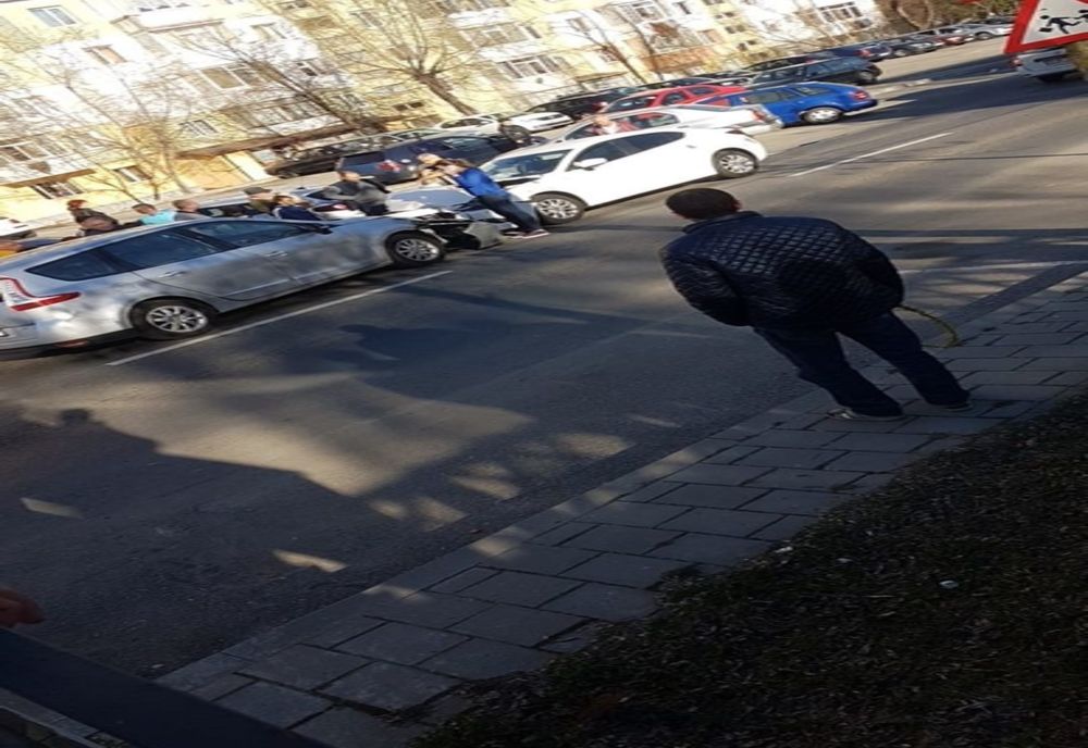 Carambol provocat de o șoferiță la Pitești