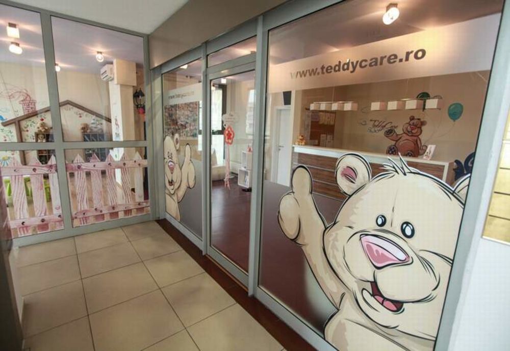 Percheziții la Clinica Teddy Care unde a fost anesteziat copilul care a murit!